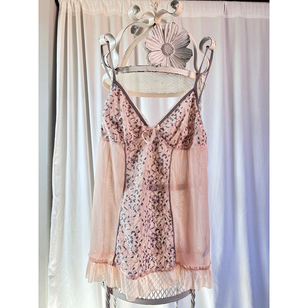 DKNY Camisole Sheer Mesh Light Pink and Gray Floral Lace Dainty Ruffle Hem Large